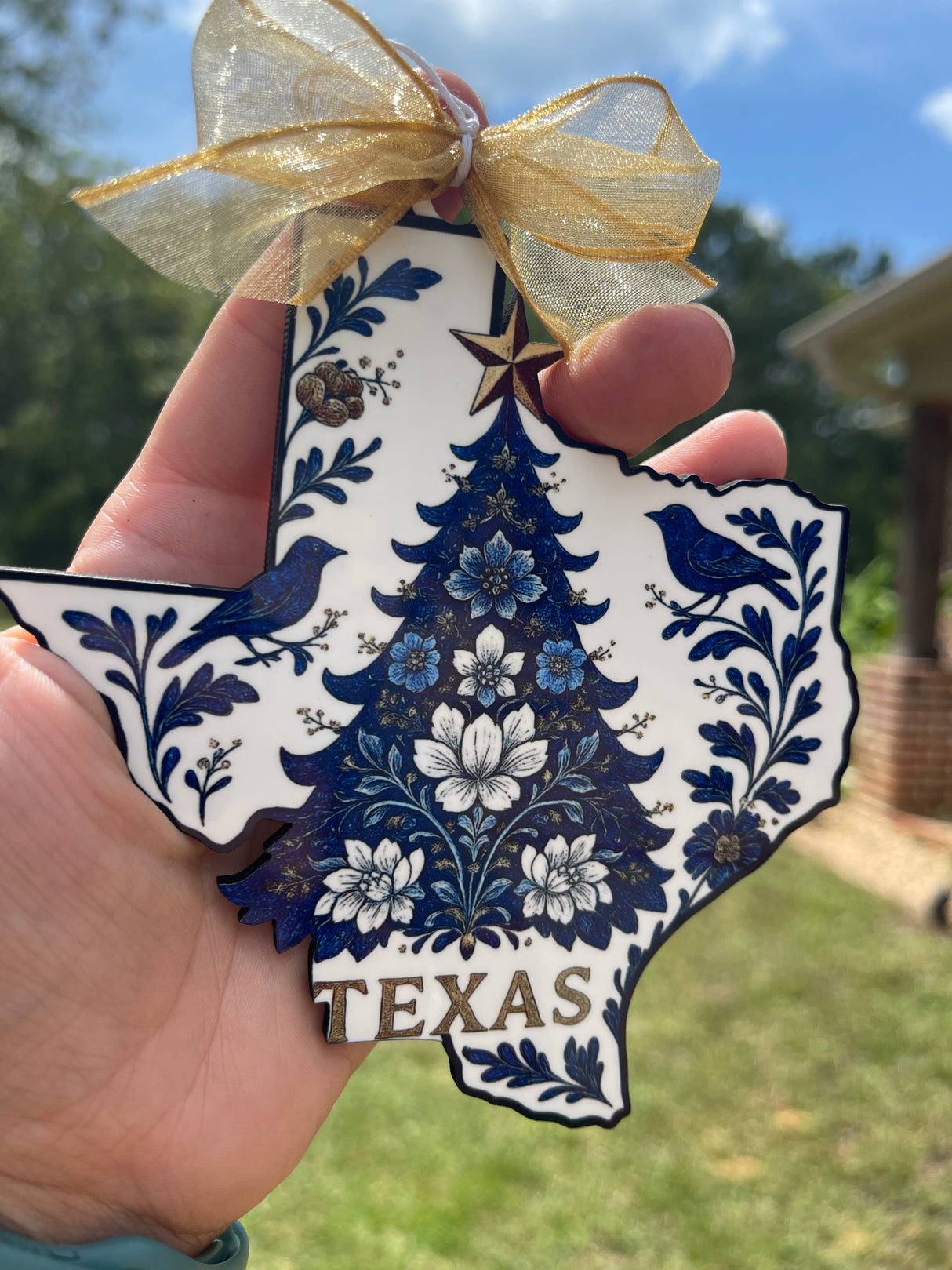 State Sublimated Chinoiserie ornament