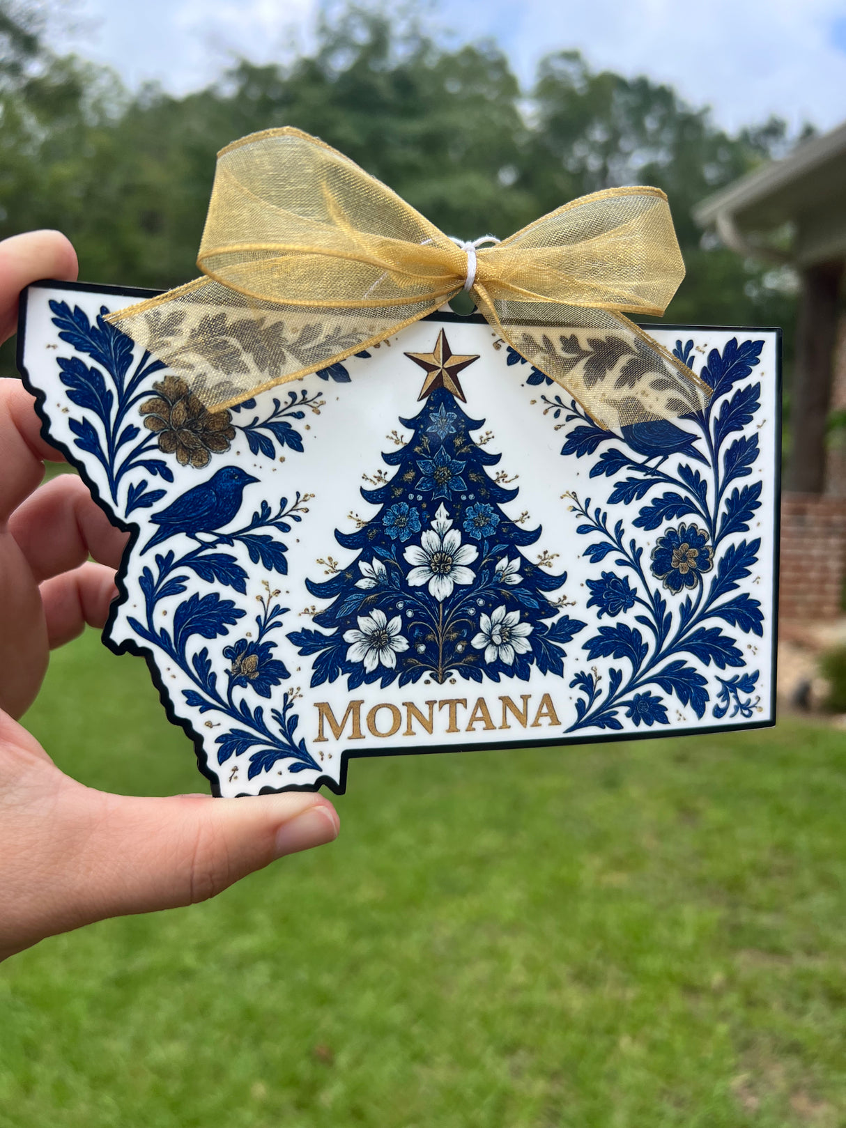State Sublimated Chinoiserie ornament